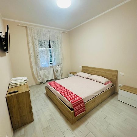 Appartamento Casa Ayden Livorno Esterno foto